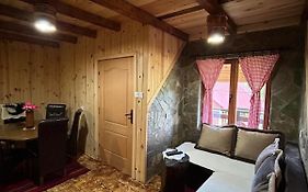 Country Villa Mmmm-1-Camp Scepanovic